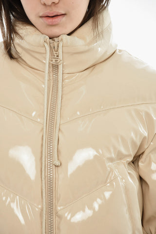 Piumino Bomber W-CREMA in Tinta Unita con Rivestimento in Vinile Super Lucido