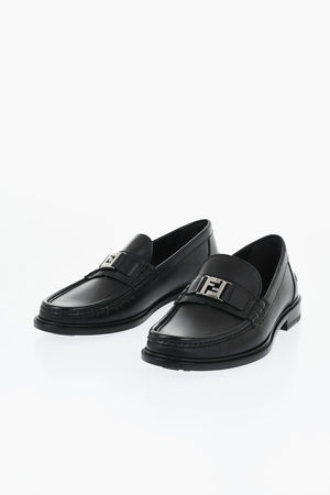 Mokassins aus Leder mit Monogramm-Schnalle