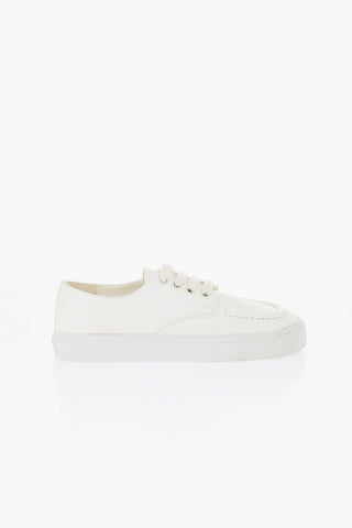 Schnür-Sneaker aus genarbtem Leder