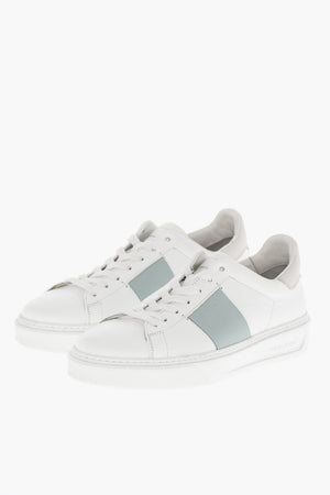 Sneakers Basse in Pelle con Dettaglio a Contrasto