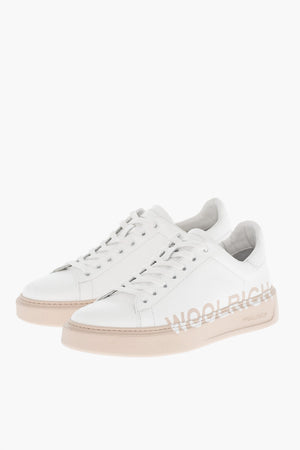 Sneakers Basse in Pelle con Suola a Contrasto