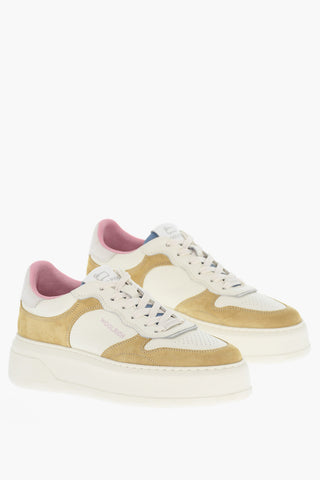 Sneakers Basse in Pelle Martellata con Dettagli in Suede