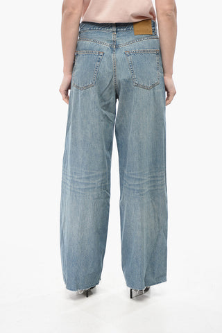 Wide-Leg Jeans With Raw Hem