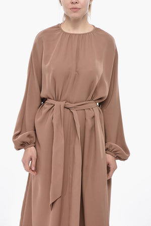 Midikleid aus Seide mit Gürtel