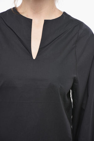 코튼 팝린 블라우스 KAMILL V넥