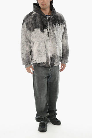 Bomberjacke S-DEPLA aus Sherpa mit verwaschenem Effekt und Kapuze aus Denim