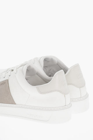 Low-Sneaker aus Leder mit kontrastierendem Veloursleder-Detail