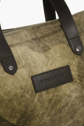 Borsa Tote Effetto Camouflage con Finiture in Pelle