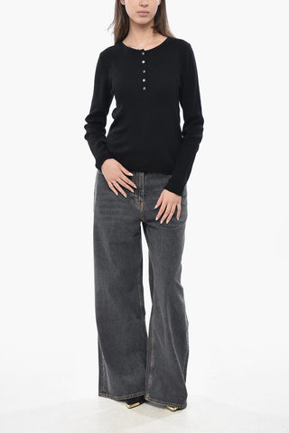 Ribbed Crewneck with Buttons