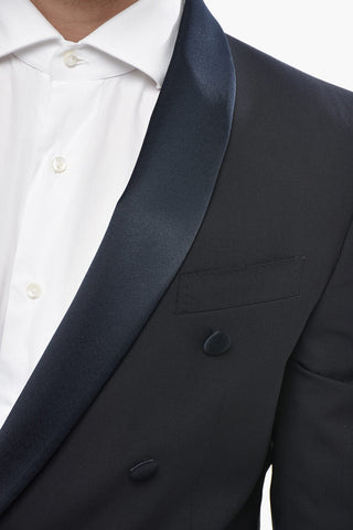 CODE Doppelreiher-Anzug mit Spitzenrevers in Satin