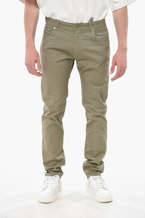 Fünf-Taschen-Hose aus Baumwolle mit Knopf in Goldoptik