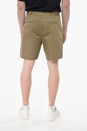 Shorts aus leichter Baumwolle mit rohem Saum