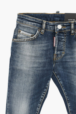 Stonewashed-Jeans SKATER mit Logo-Knopf