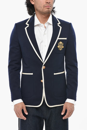 Jacke Aus Wolle Mit Goldenen Knöpfen Und Aufnäher Auf Der Brusttasche