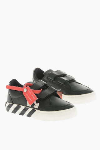 Sneakers Basse in Pelle Martellata con Chiusura a Strappo