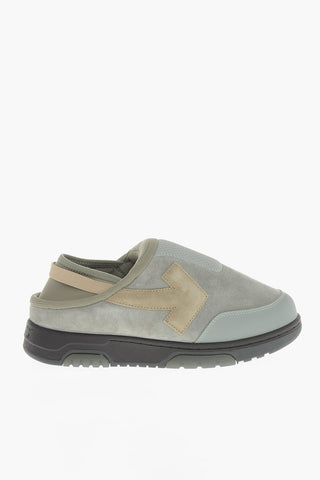 Mules OUT OF OFFICE aus Stoff und Wildleder