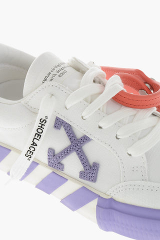 Niedrige Sneaker VULCANIZED Aus Canvas Mit Kontrastierendem Monogramm
