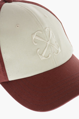 Zweifarbige Baseballkappe mit Arrow-Stickerei