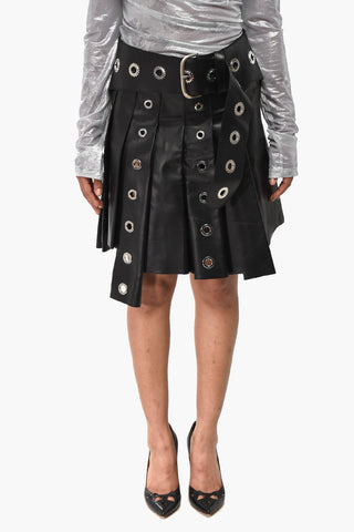 플리세 레더 미니스커트 EYELETS 벨트와 버클