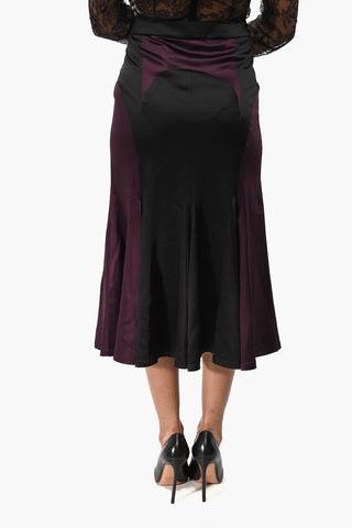 Ausgestellter Midirock aus zweifarbigem Satin