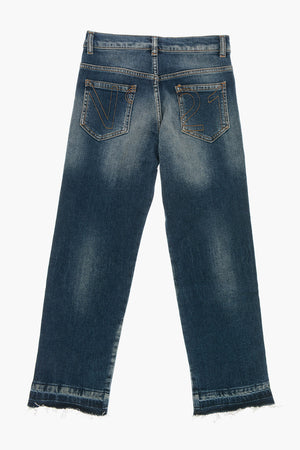 Stonewashed-Jeans mit ausgefranstem Saum