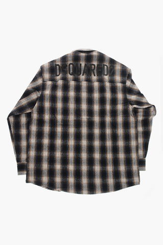 Kariertes Hemd aus Baumwollflanell mit Button-Down-Kragen