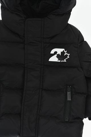 Gepolsterte Jacke mit Kapuze