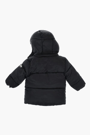 Gepolsterte Jacke mit abnehmbarer Kapuze