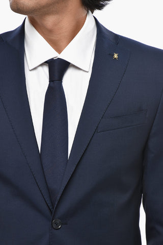 CC COLLECTION Two-Button Virgin Wool Suit with Flap Pockets and Classic Lapel
