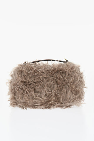 Shearling-Tasche mit Kette