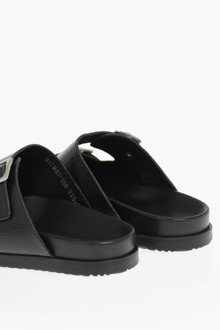 Sandalen mit Doppel-Schnallen aus genarbtem Leder