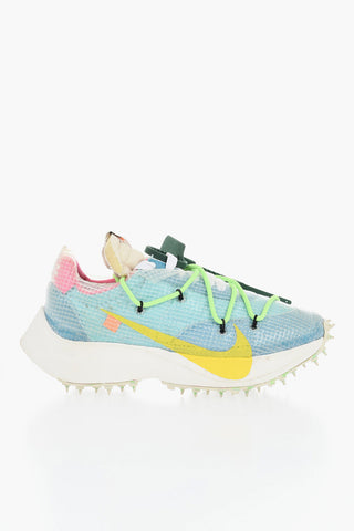 OFF-WHITE 테크니컬 메시 소재 로우탑 스니커즈 WAFFLE RACER 가죽 장식과 스터드 효과 밑창