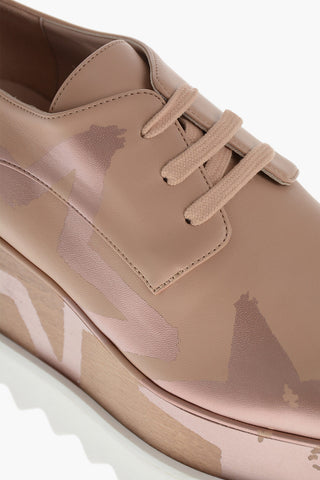 Sneakers ELYSE With Contrasting Platform Sole