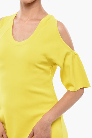 Vestito Strong Silhouette con Maniche Cold Off Shoulder