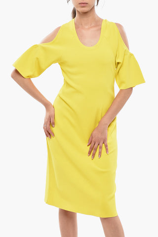 Vestito Strong Silhouette con Maniche Cold Off Shoulder