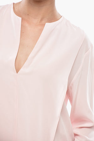 Blusa EMMALEE Svasata in Seta con Scollo a V