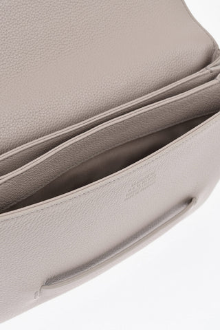 Einfarbige Schultertasche Aus Gehämmeretem Leder