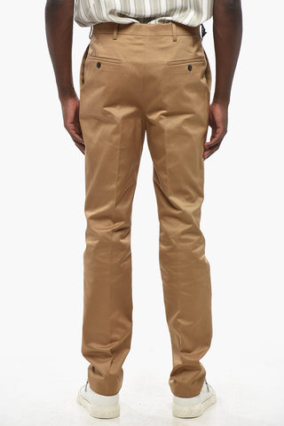 Baumwollhose mit einer Bundfalte