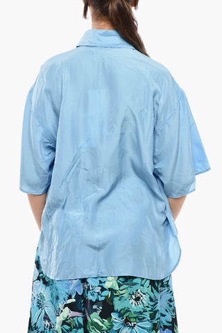 Seidenbluse mit Cut-Out-Details
