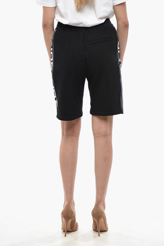 Shorts aus angerauter Baumwolle mit seitlichem Logostreifen