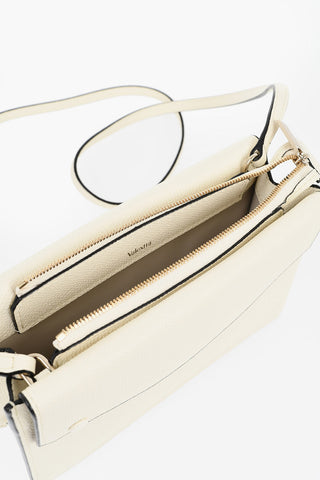Borsa in Pelle Martellata a Spalla con Chiusura Effetto Dorata