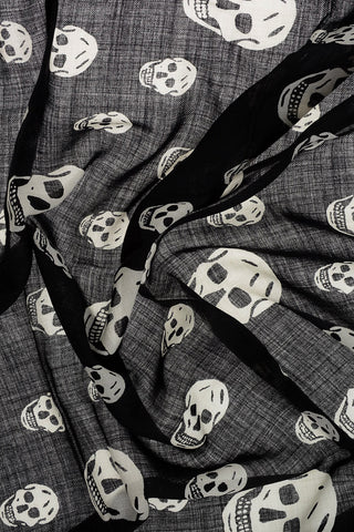 Sciarpa in Lana con Teschi All-Over