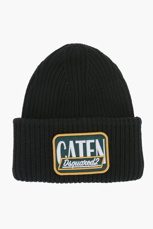 Beanie aus Wolle mit besticktem Aufnäher