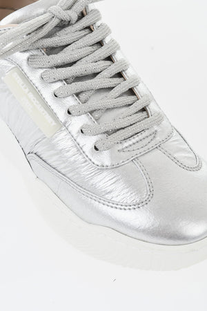 Low-Top-Sneaker LOOP aus Nylon-Lamé
