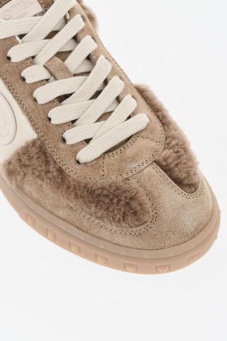 Sneakers Allacciate in Suede con Inserti in Shearling