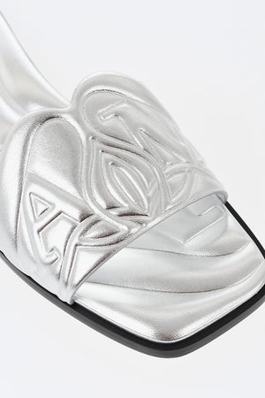 Sandalen aus Lamé-Leder mit quadratischer Spitze