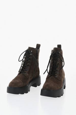 Stivaletti in Suede con Dettaglio Logato 