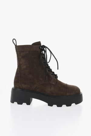 Stivaletti in Suede con Dettaglio Logato 
