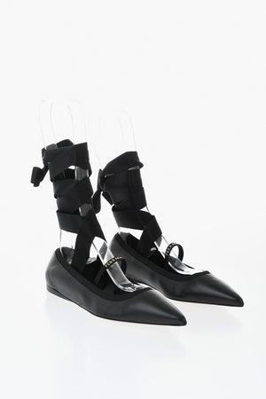 BALLERINA BY FERRAGAMO 레이스업 발레리나 플랫 CARICE, 가죽 소재 뾰족 앞코 및 로고 스트랩