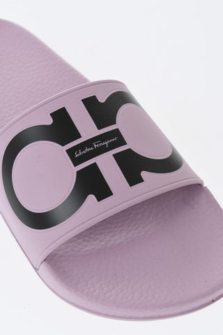 Solid-Color Slides GROOVY With Contrasting Gancini Print